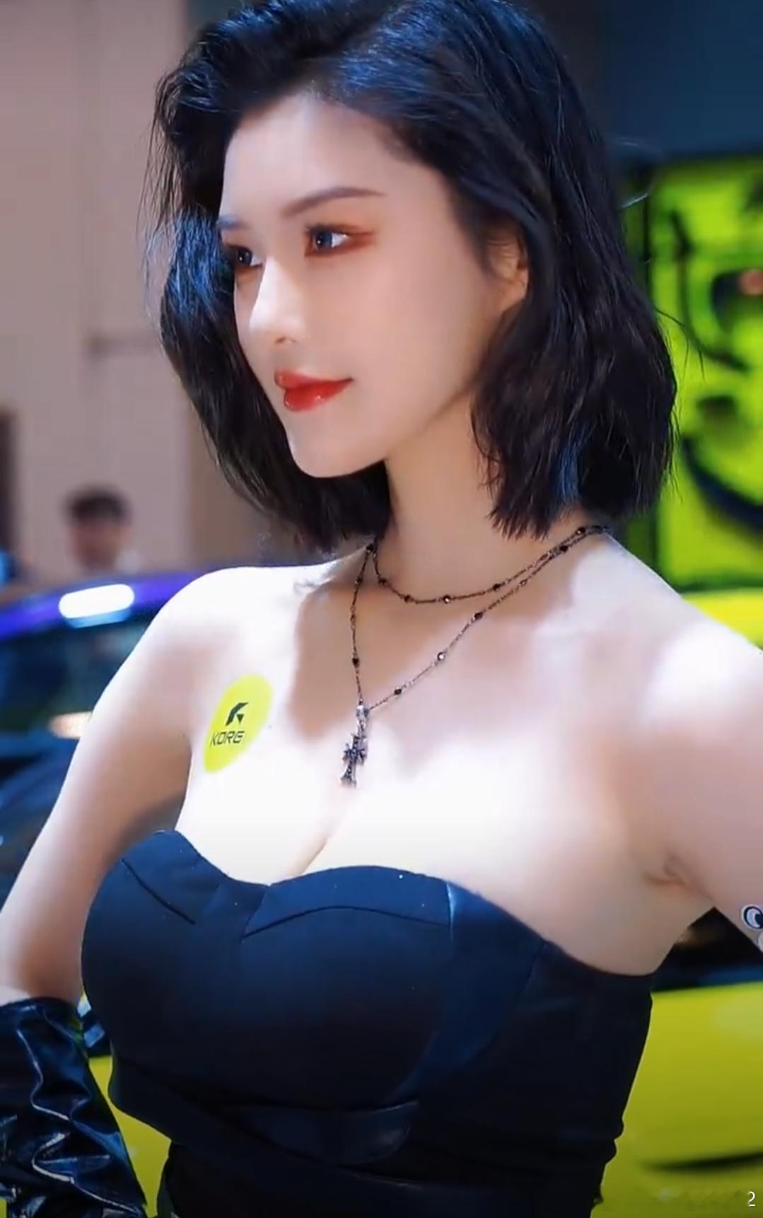 洋洋高锐～玉人～美吗◎心……就是这样喜欢……蝶喜欢……花◎可她笑靥如花怎么……办