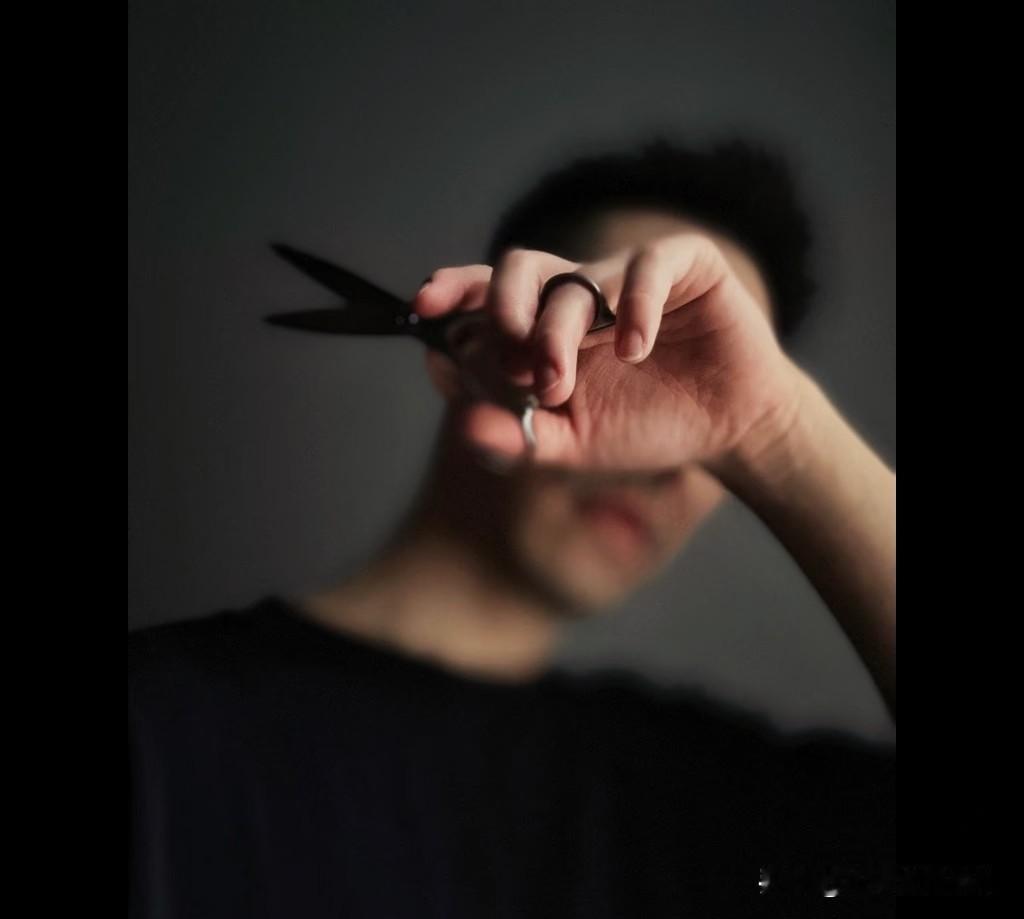 在理发这个行业里，恰恰可能成为你的竞争力。许多人和你有类似的想法，并已经成功开启