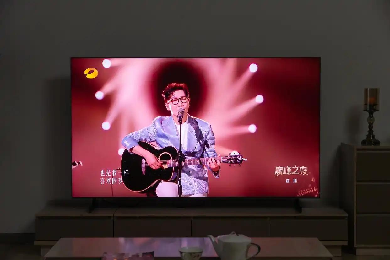 是谁还在看色域数值挑电视，
我们平时都在用各种电子产品，因为经常体验，无论怎么样