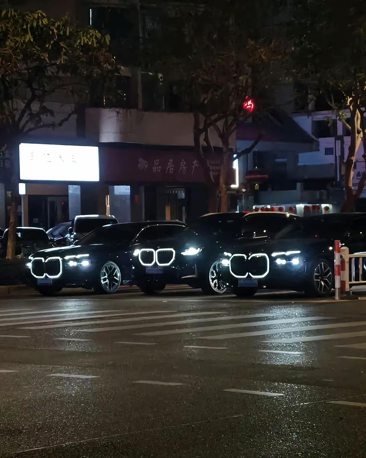 这颜值，突然想到了三头猪鼻子🐽🐽🐽，有没有跟我一样同感的条友？