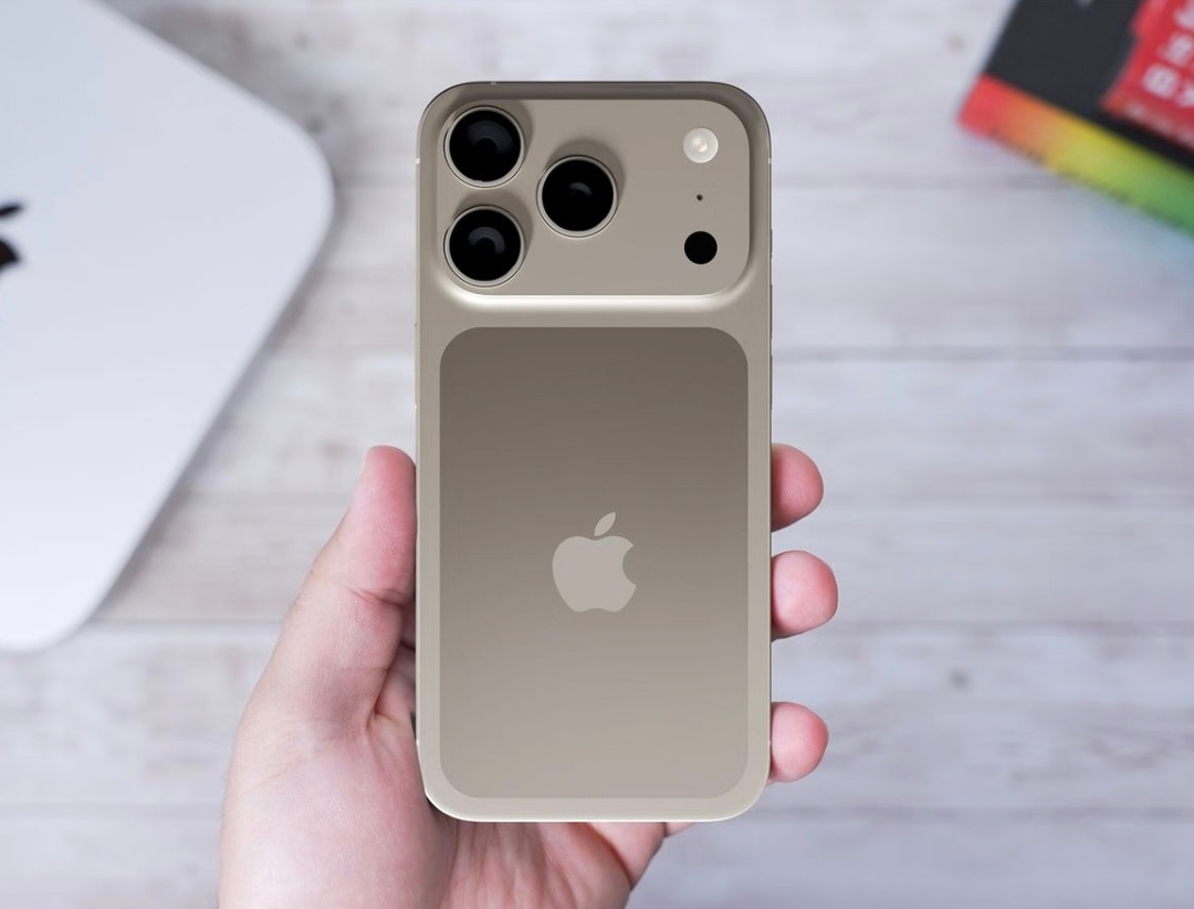 iPhone17Pro长得像充电宝低情商：像充电宝高情商：辨识度高！ ​​​