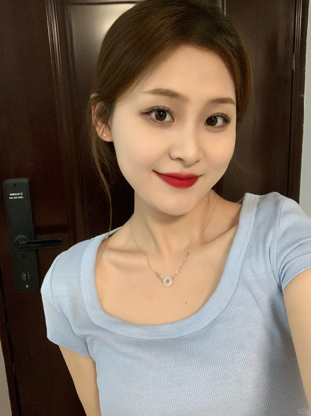 走在路上会被问的项链