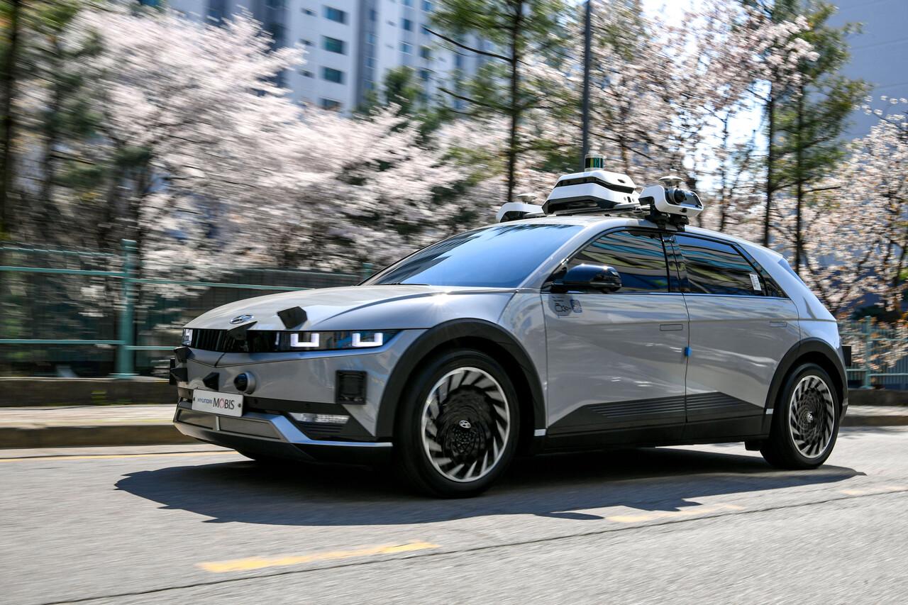 【现代摩比斯：1 万小时 SDV 自动驾驶验证工作，仅需7 天即可完成】
现代摩