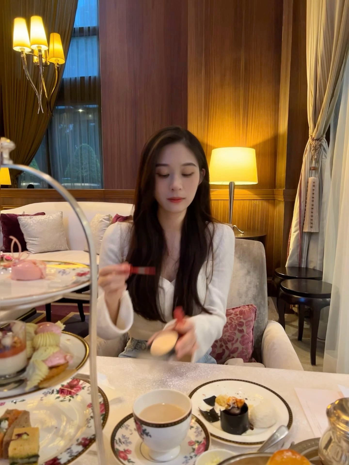 晚上好 一月一次的化妆日来了  ​​​