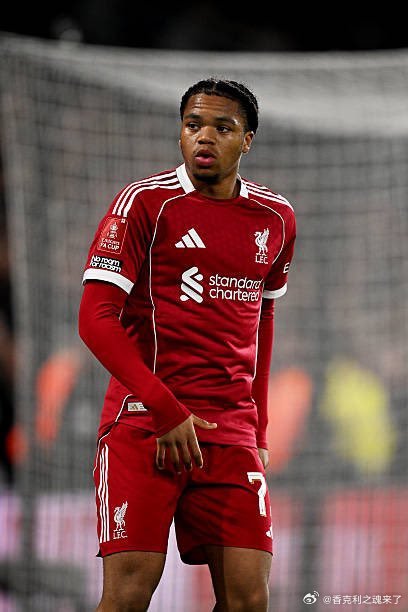 里奥·恩古莫哈在排名第30位的是一名与利物浦传出绯闻的球员。亚马尔——巴塞罗那（