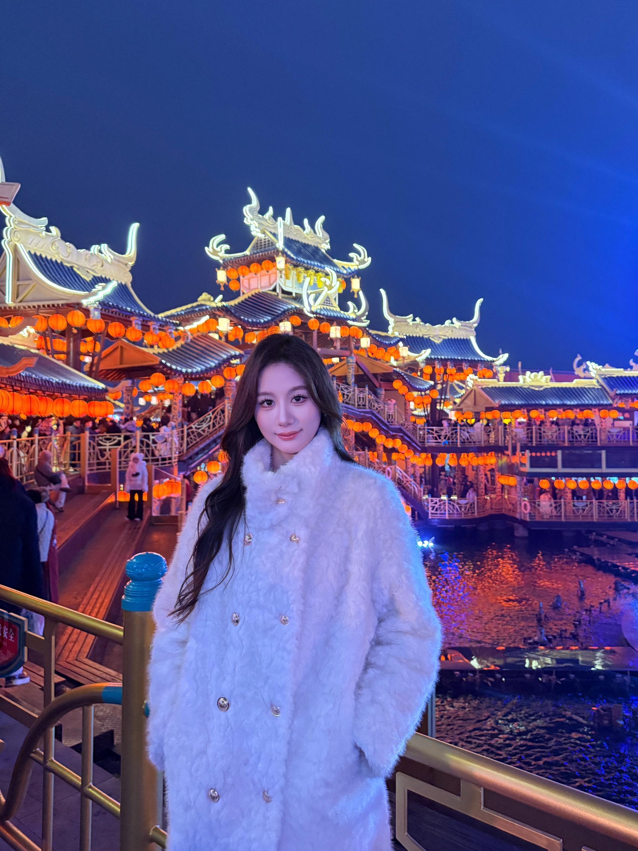 📍𝐊𝒂𝒊𝐅𝒆𝒏𝒈开封·万岁山  再好的文案不及眼前所见🏮
