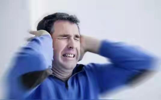 凌晨两点还精神抖擞？你的身体正在上演一场“激素叛变”，看完这篇我默默放下了手机…