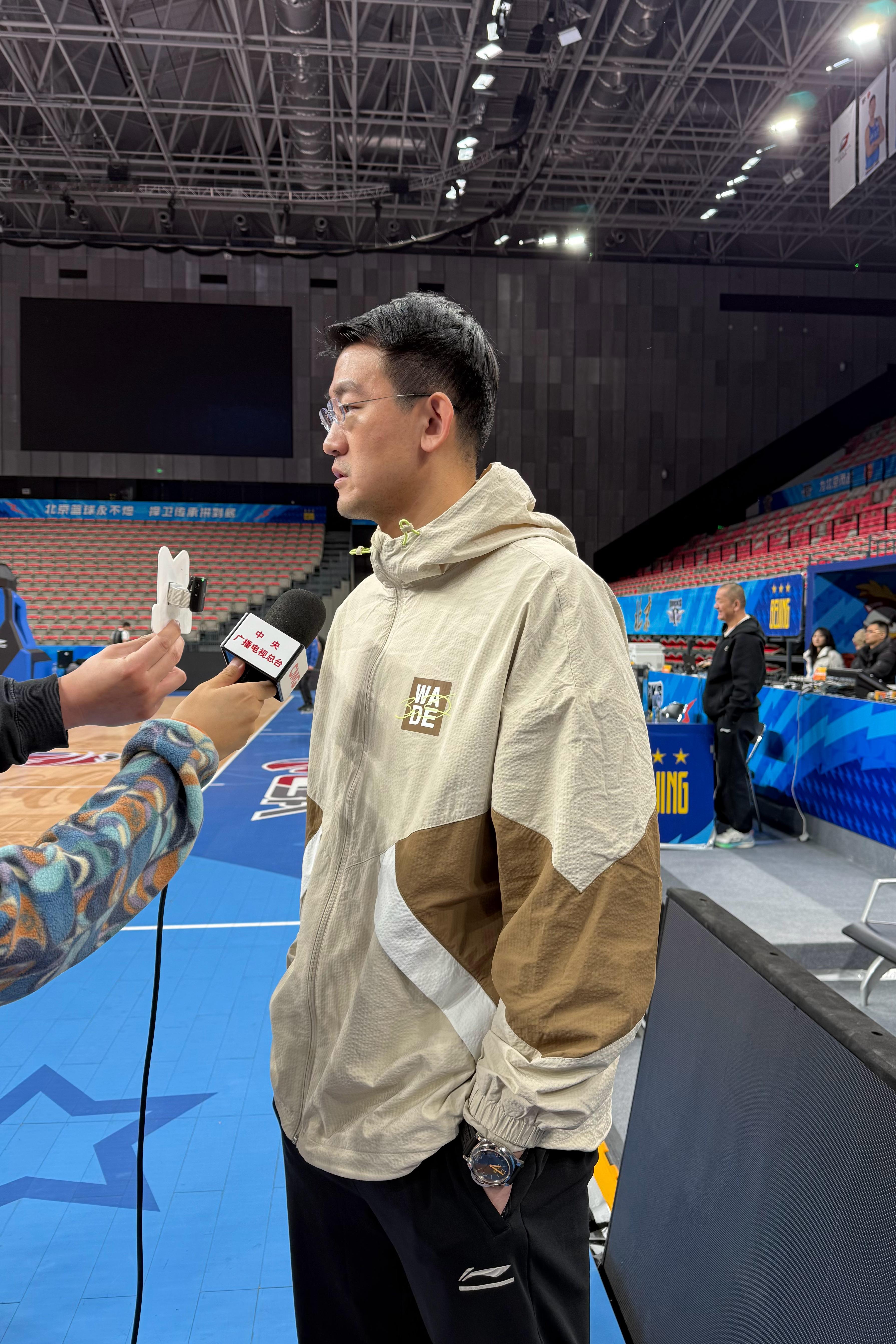 时隔半年，两位教练又在联赛里碰面北京男篮vs广厦男篮 北京·首钢冰球馆