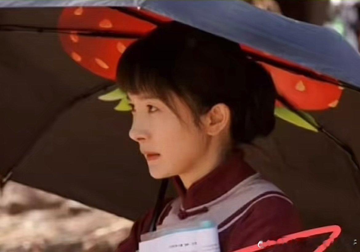 #杨幂新剧开机# 由杨幂和欧豪主演的农村剧《生万物》今天开机，导演是由《正阳门下
