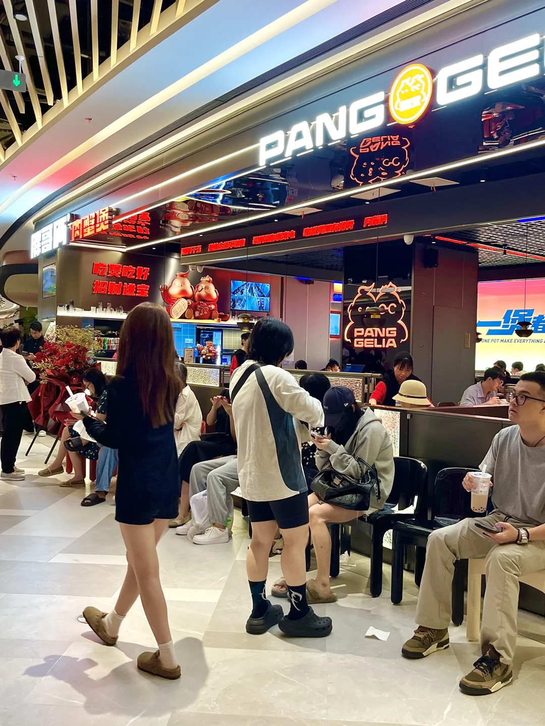 卧！！今天宁波人是不是都在这儿了⁉️