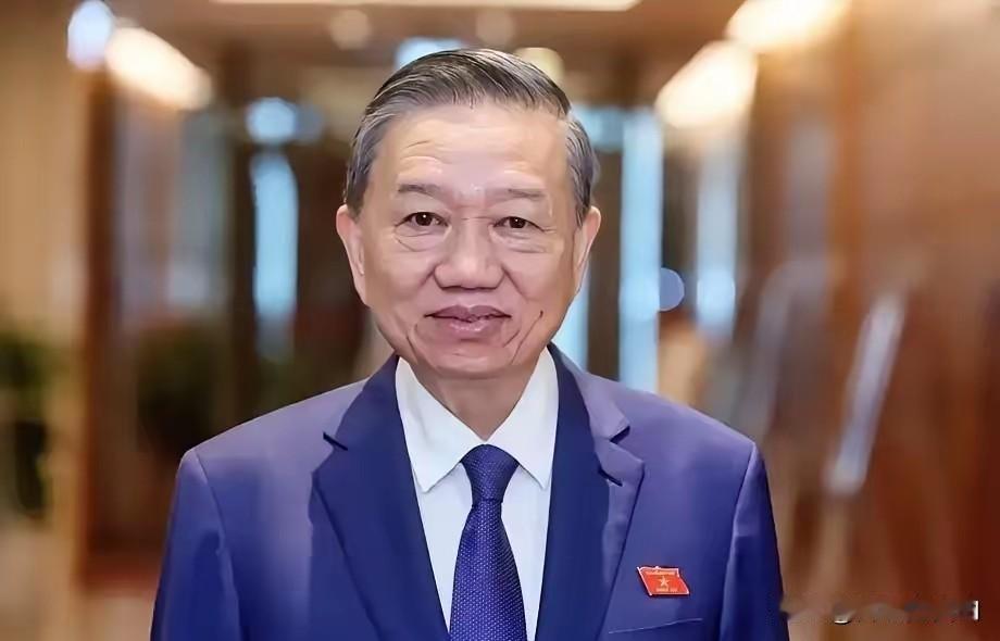 越南铁路最新消息！
 
2025年12月30日，越南建设部部长陈宏明重磅官宣：南