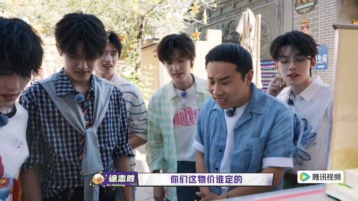 TOP睡觉掀开被子全是椰子TOP一身牛劲终于用上了一路向海的少年 想到TOP全员