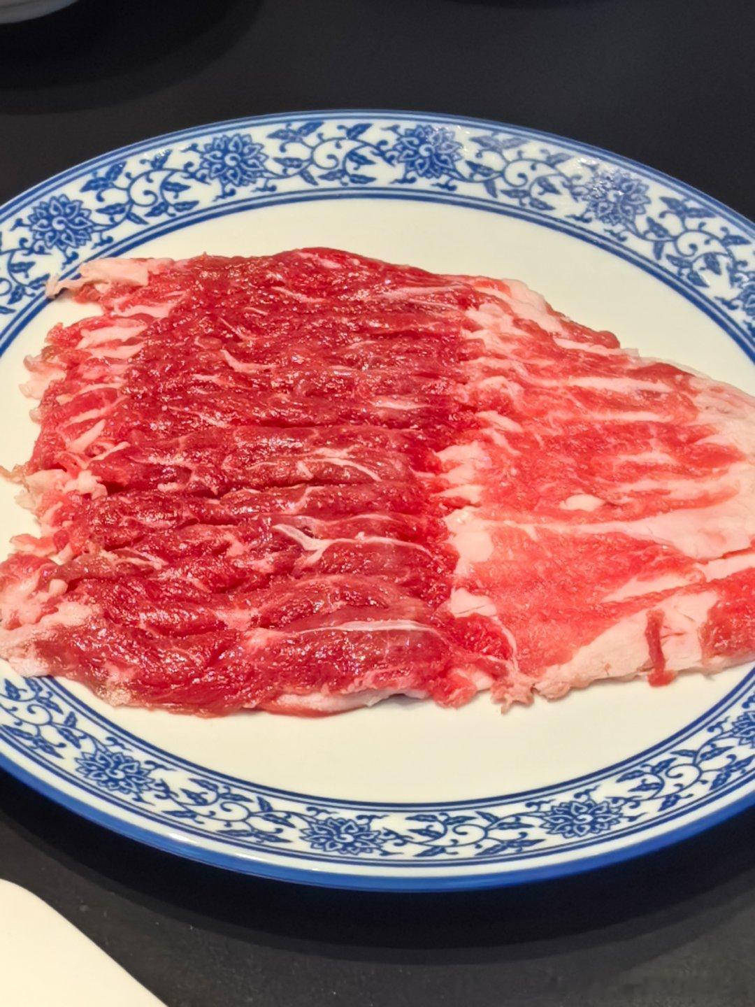 喜大普奔！连我这个三十年不去北京也如雷贯耳的涮羊肉非遗名店“裕德孚”终于开到上海