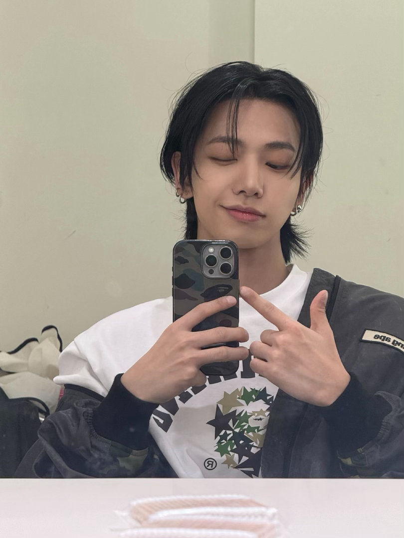 明宰铉  bape亲子装来袭❤️🔥❤️🔥 