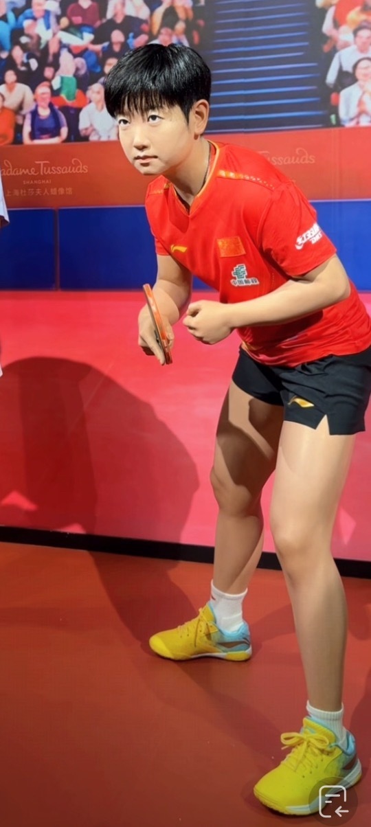 好看孙颖莎蜡像入驻上海杜莎