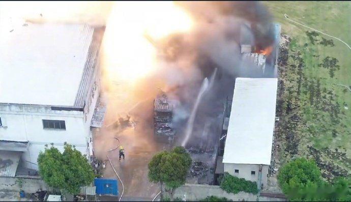 【苏州一厂房爆炸目击者发声:已听到两次爆炸声】目击者回应苏州一厂房爆炸6月3日，