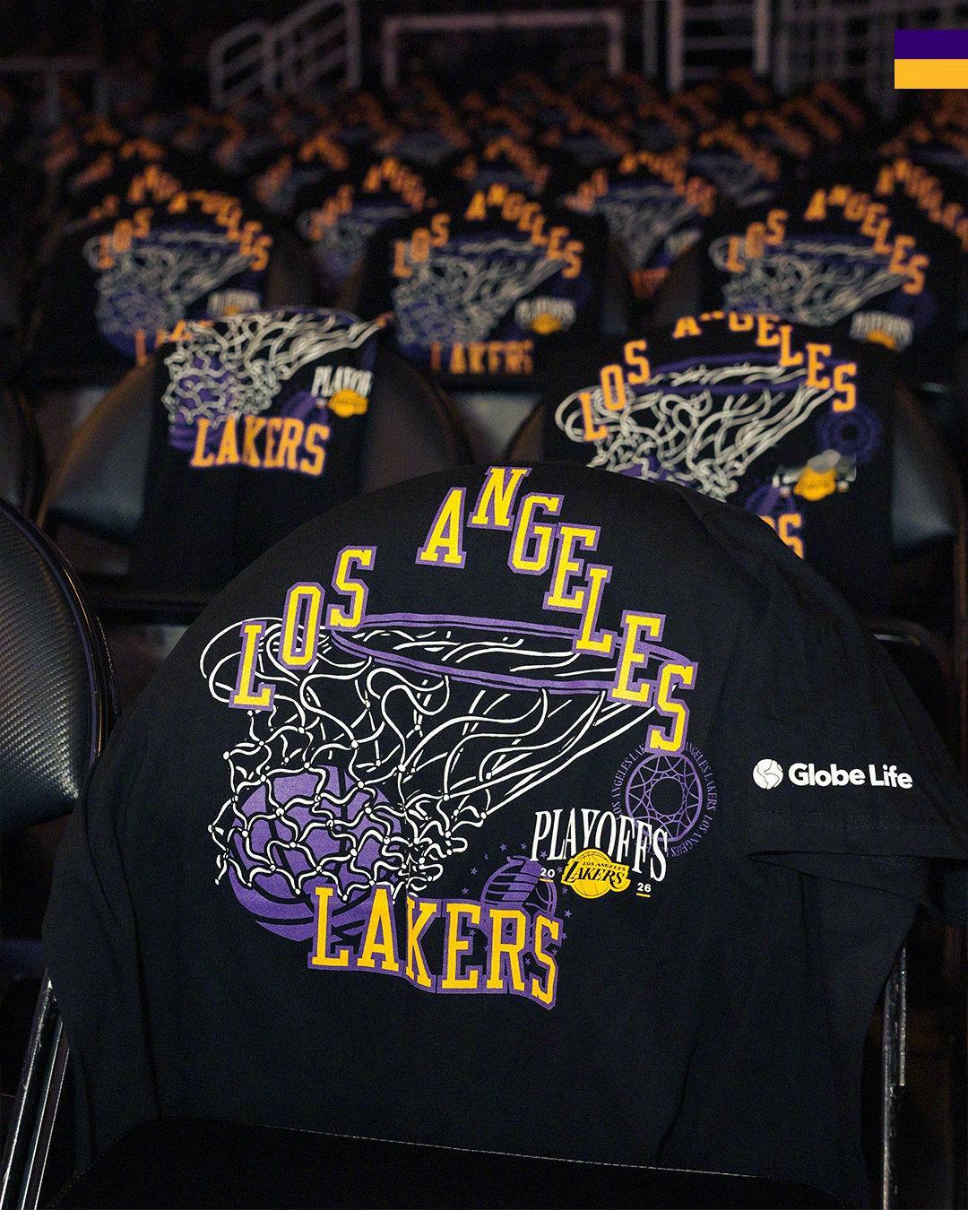 主场气氛已到位！火箭vs湖人 NBA季后赛 痴于伟大