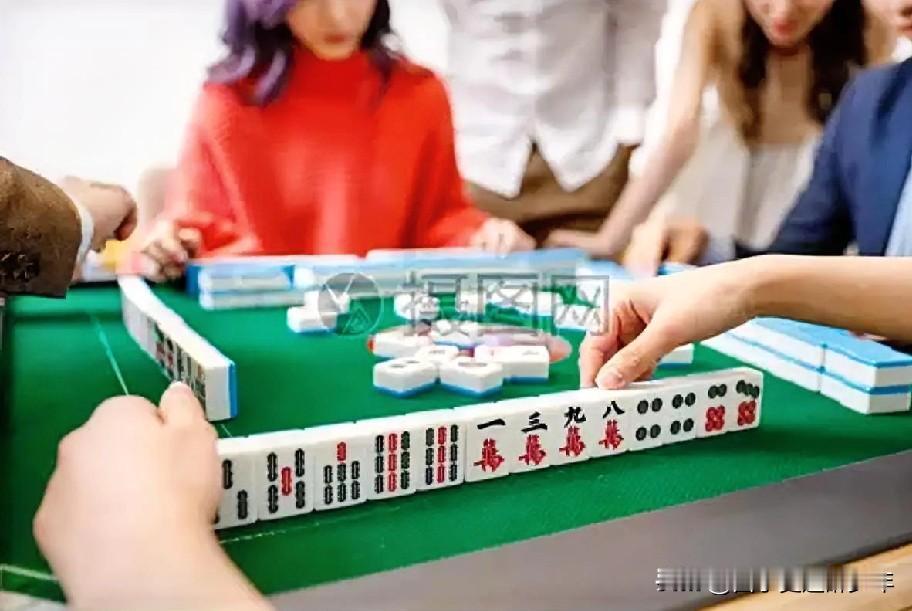 首先要总结玩麻将的害处，有那么多害处为啥还要玩呢？想清楚了，再下决心。
    