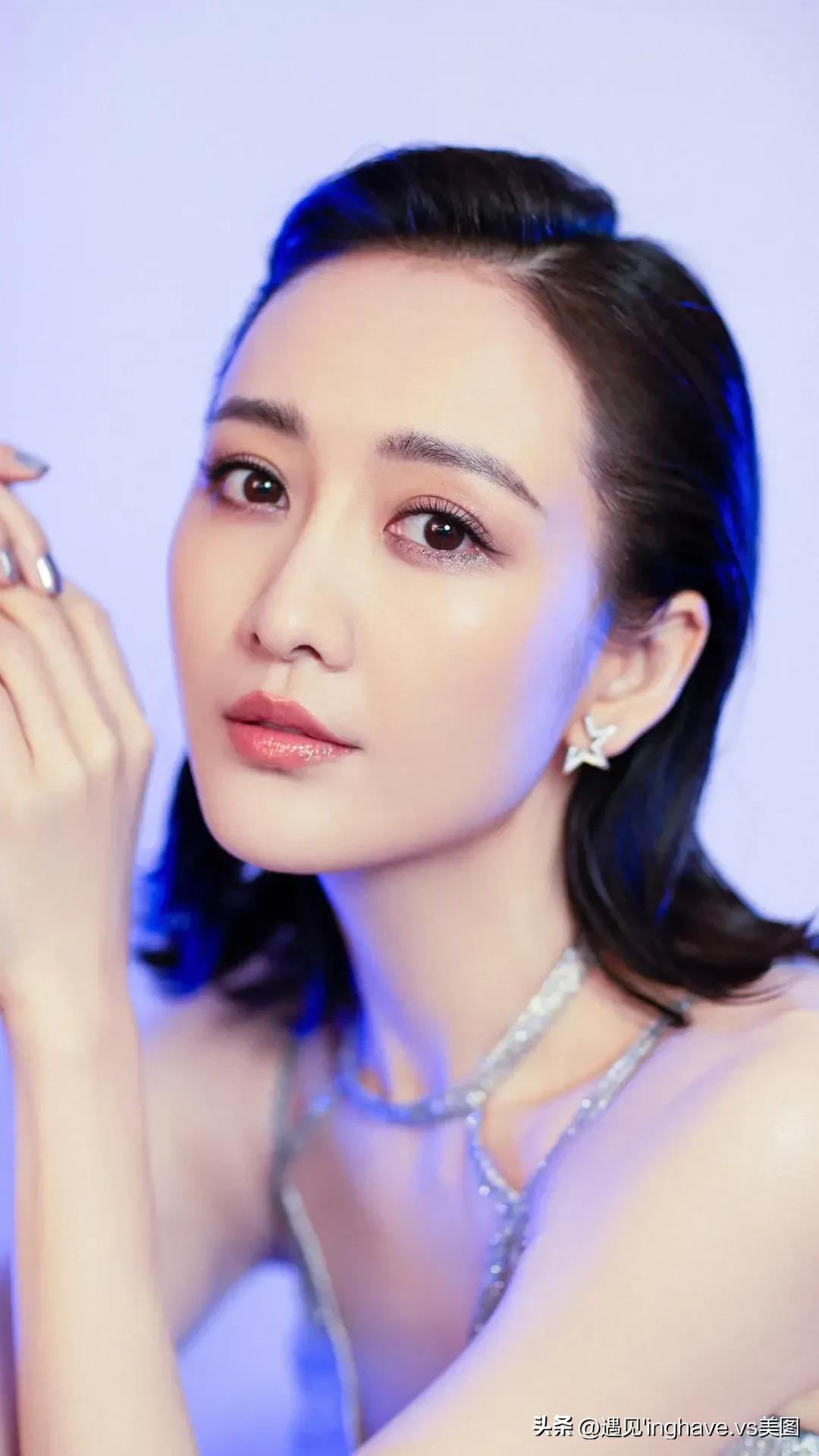 王鸥高挑大美女气质好