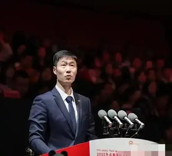 冠军是怎样炼成的？什么样子的人才可以成为冠军，称为冠军？什么才是真正的年轻小将？