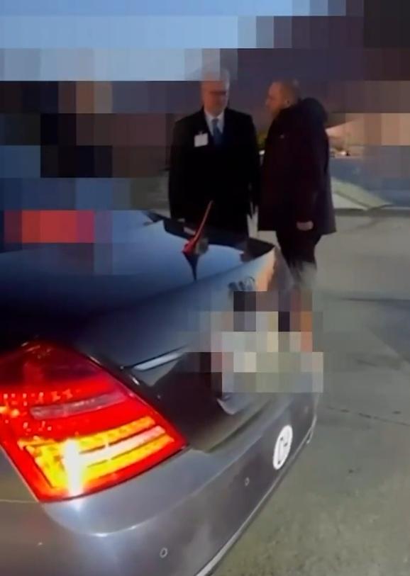 乌克兰放话：想体面结束战争！可和平没那么简单。

仗打到现在，乌军前线吃紧，西方