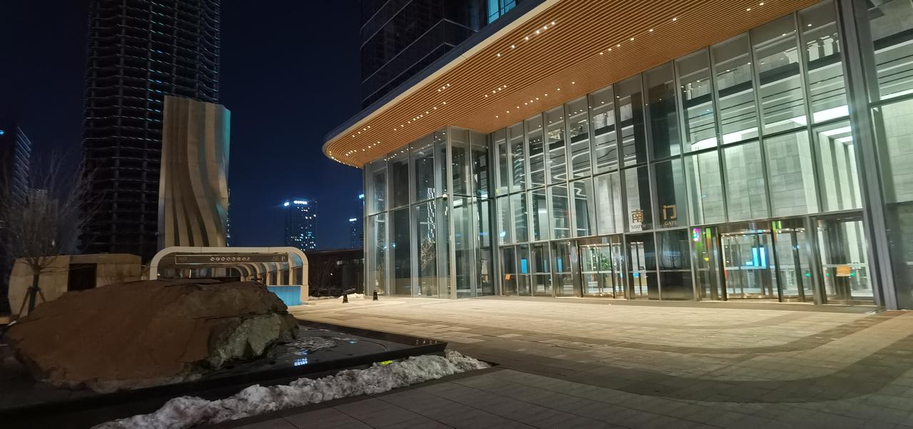 济南CBD即时街景（二））