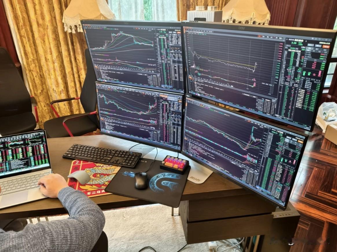 炒股这件事，你真别贪满
满仓，套牢，后悔莫及

抄底这件事，你真别心急
心急，抄