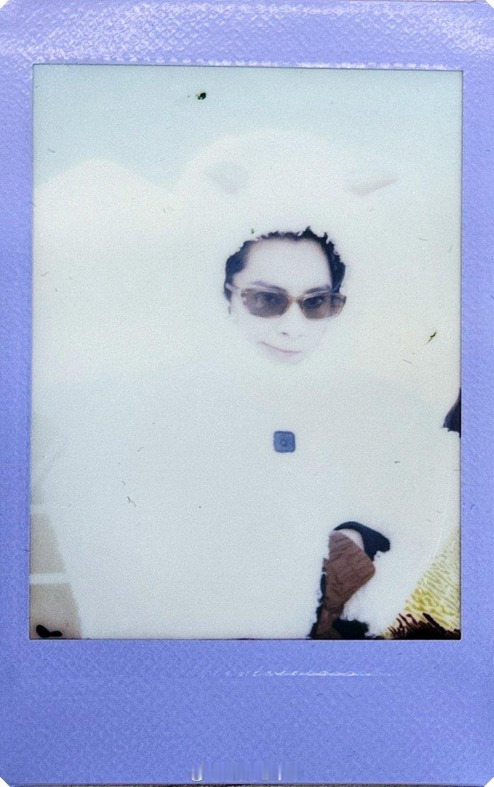 王鹤棣小羊拍立得王鹤棣洋相还是得羊出 王鹤棣小羊拍立得来啦 