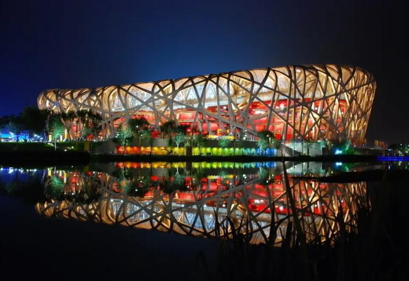 鸟巢“账本”曝光：占着北京黄金地段，总投资35亿，如今每年光维护费就要8000万