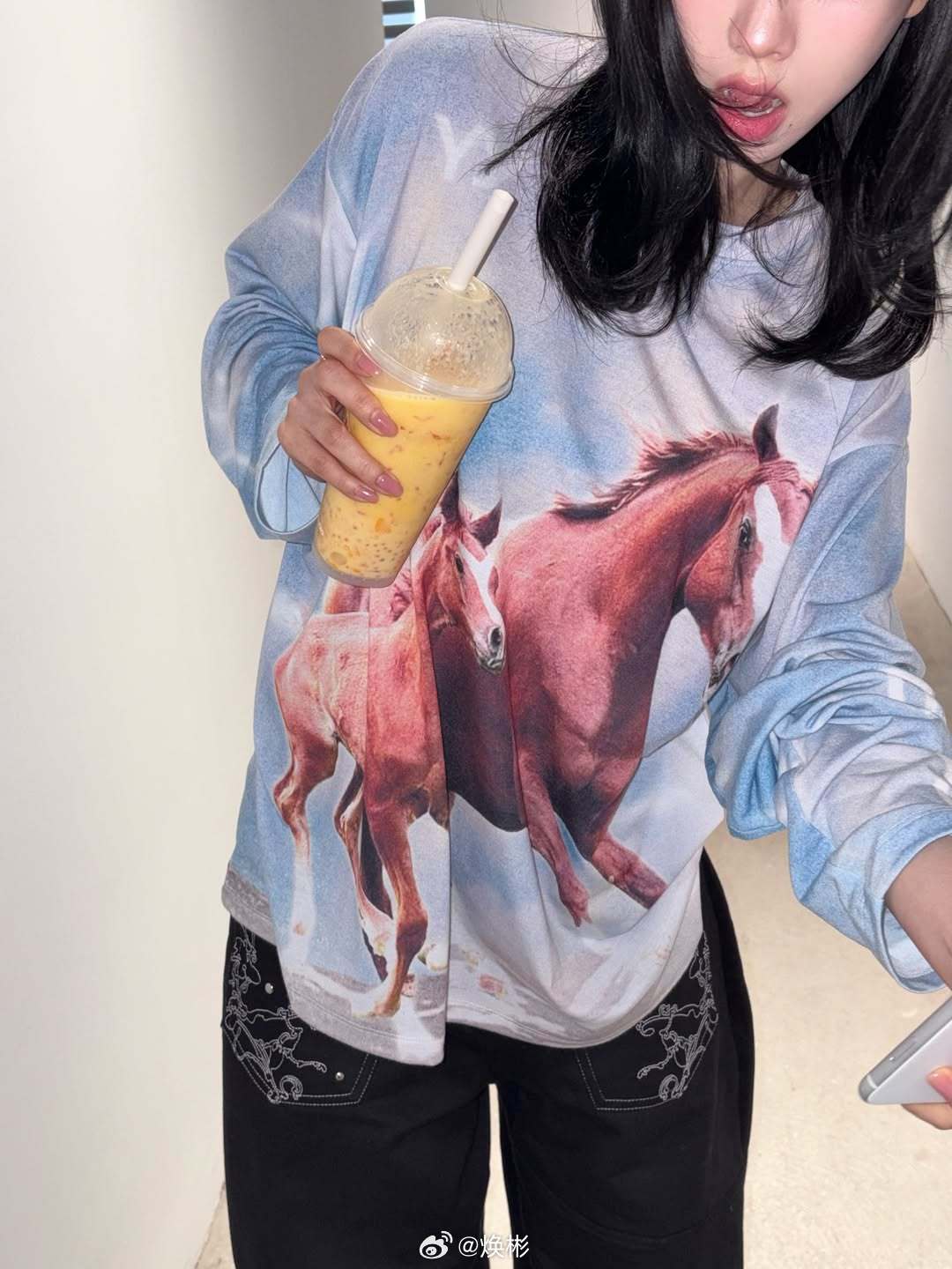 只有大彬子能看得出来这是一台iPhone Xr！ 