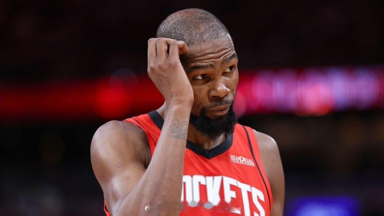 旧伤未愈又添新伤，对于火箭队来说，这个赛季真的运气太背了！就这样吧！好好养伤吧，