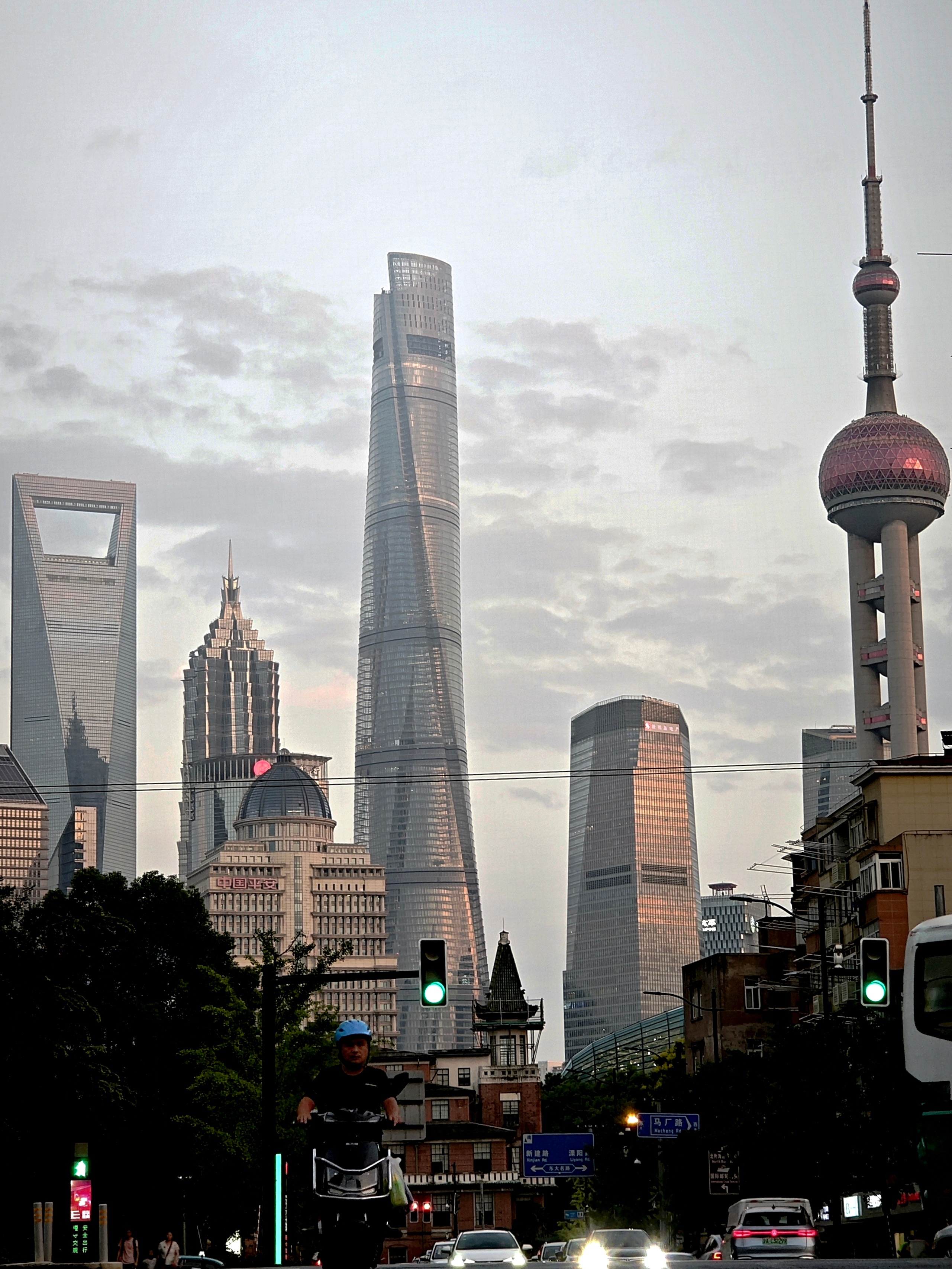 尚界Z7官图这个拍照点位，我之前也去打过卡