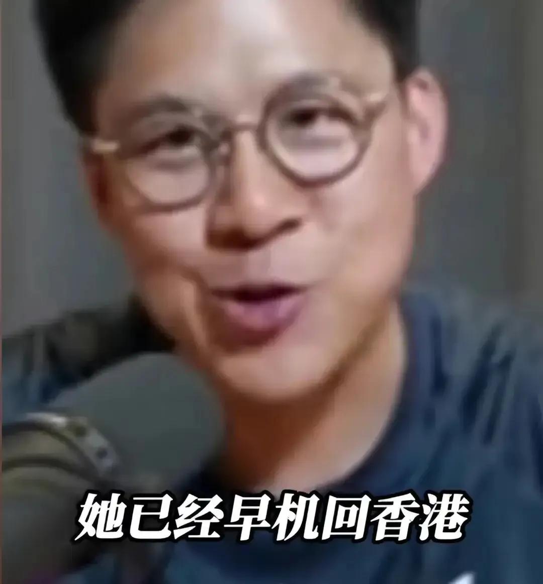 霍启刚回应郭晶晶连夜返港！

昨日，霍启刚提到老婆时，满脸都是幸福的笑容。不过，