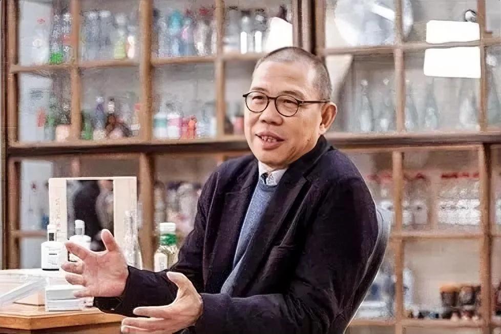 中国首富钟睒睒忆宗老：我与宗老二三事，“饮水思源”话当年




近日，农夫山泉