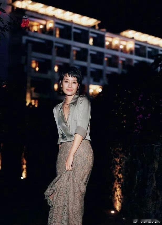 繁花之后，马伊琍越来越会穿衣了 ​​​