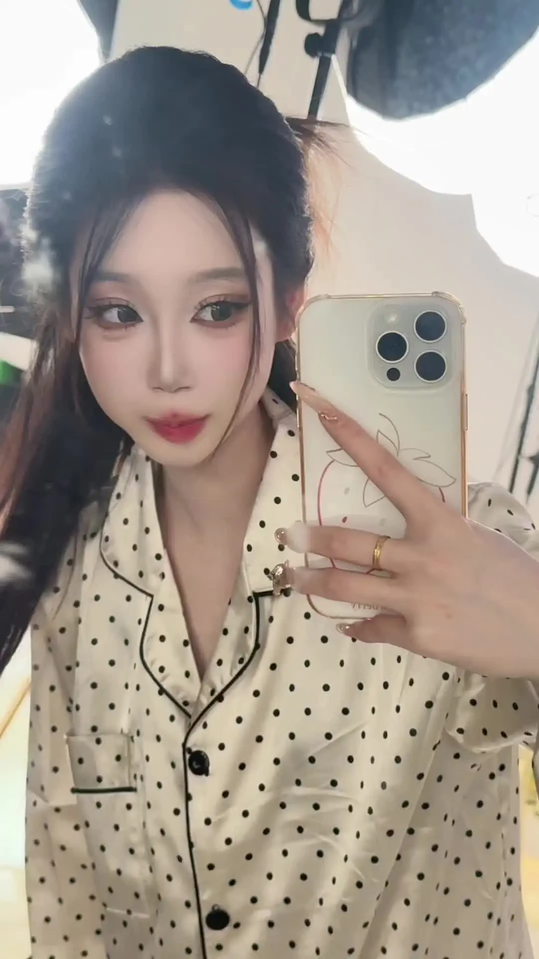 下播啦 有人能看到这个努力的小姐姐嘛
