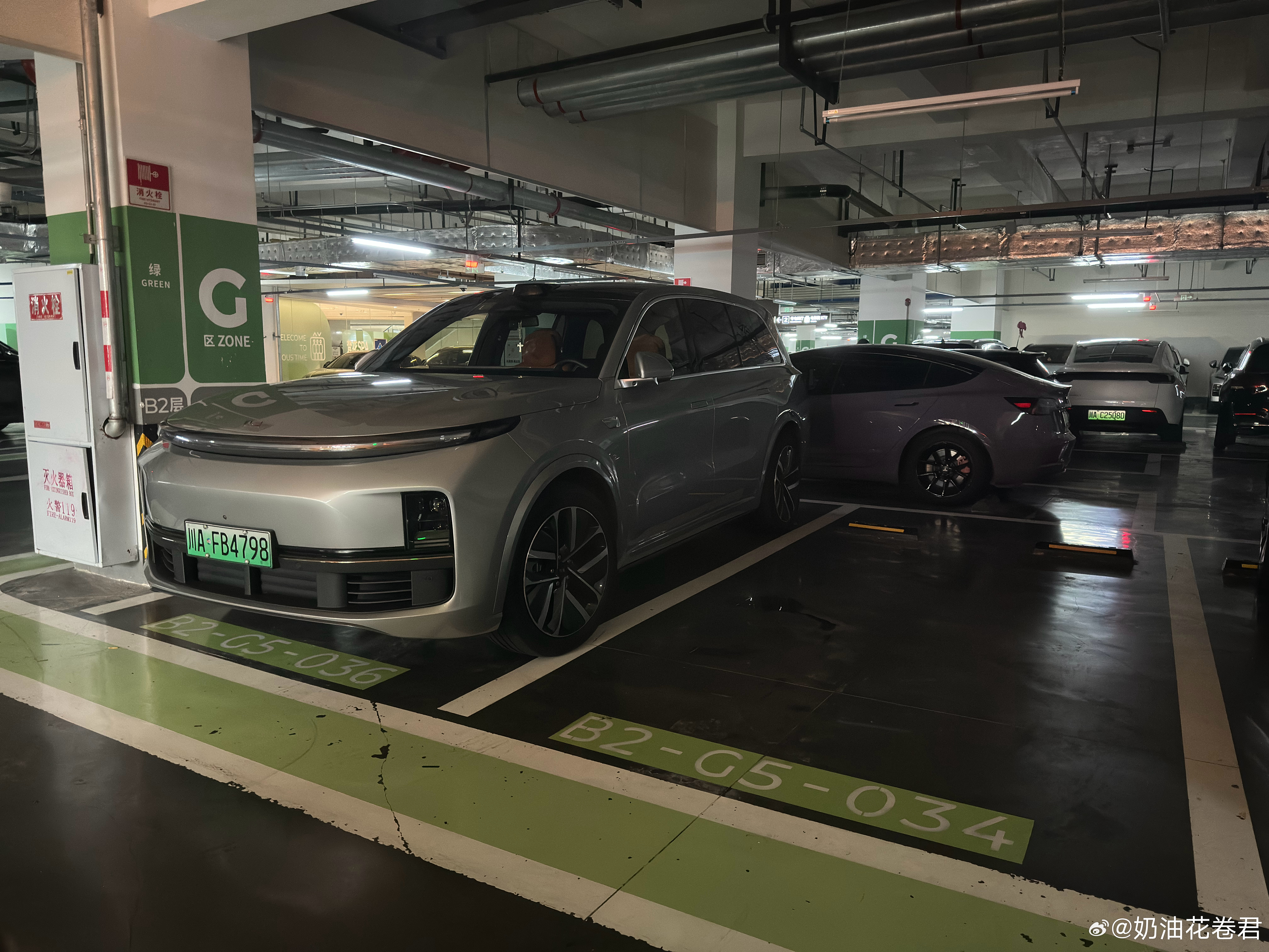 这次对于“理想车主乱停车”的闹剧，我真的特别好奇做就会怎么定性，说实在的，没直接