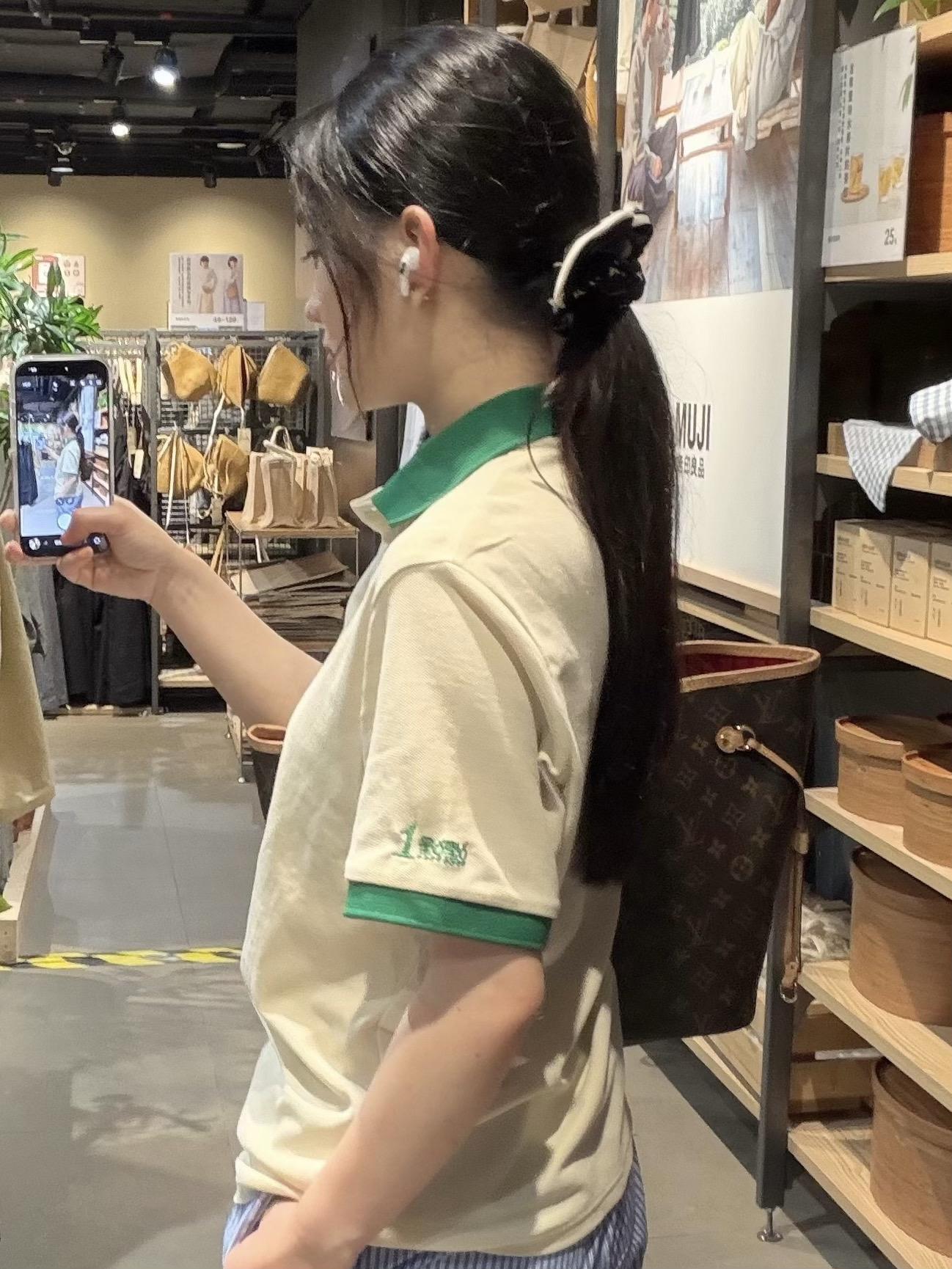 没有永远的成功，也没有彻底的失败。最重要的是继续前行勇气