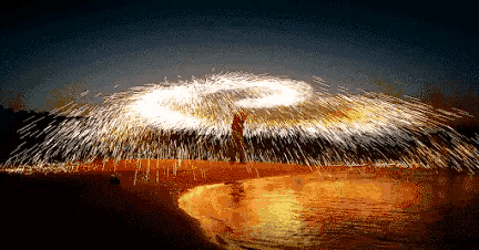 为延续春节的喜庆氛围，展现群众文化的蓬勃活力，陕西旬邑举办了丰富多彩的群众文化活