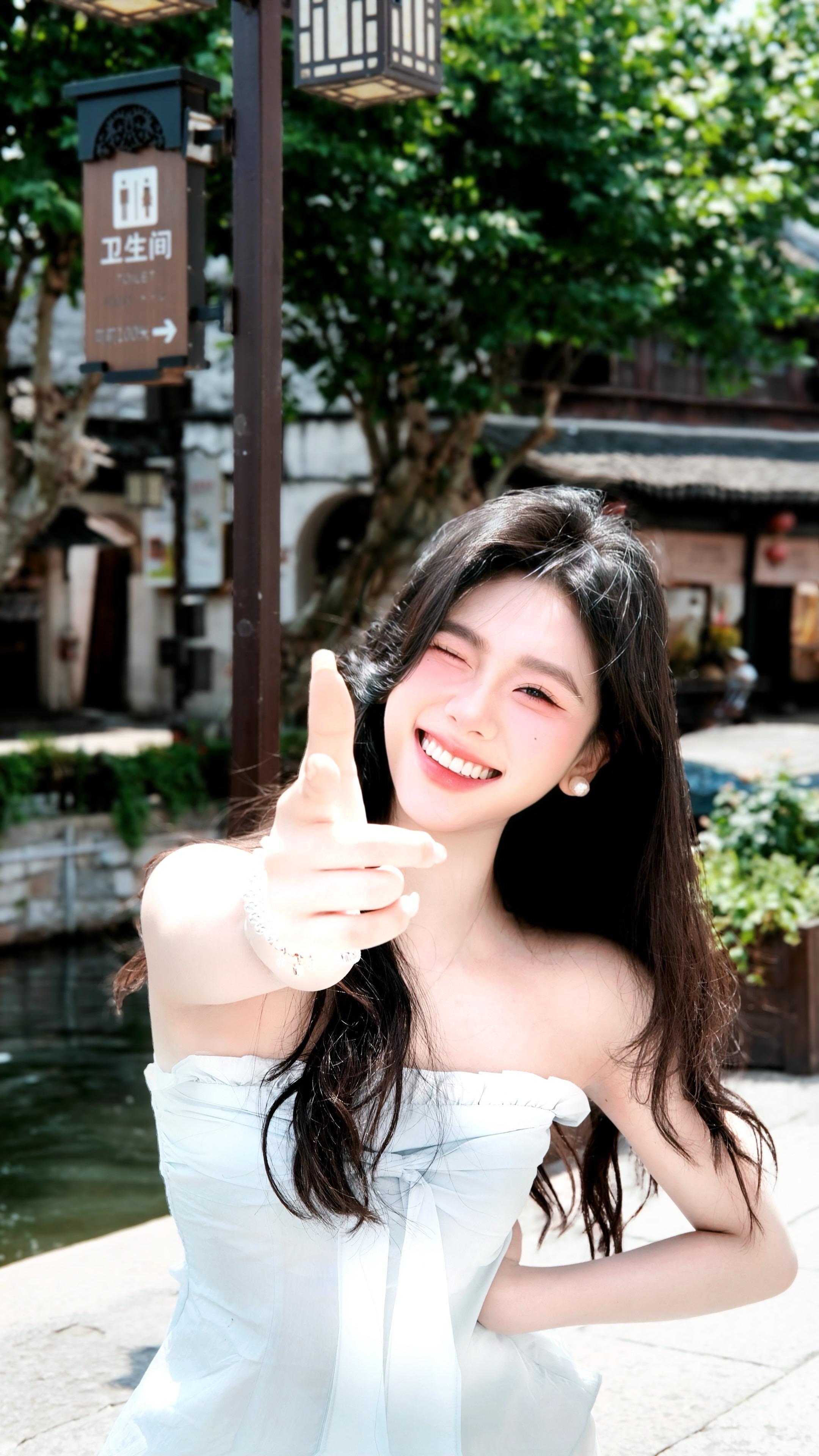 你说蓝色是你最爱的颜色～