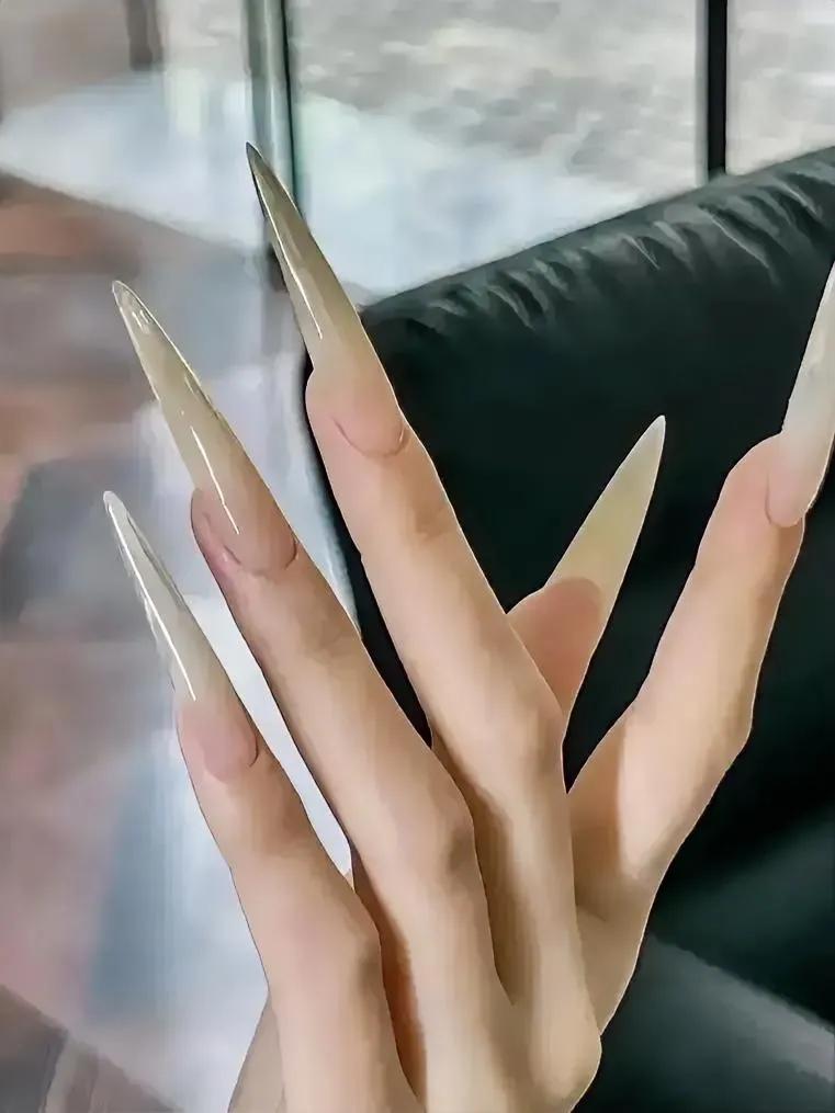 失业中！劳烦大家帮看看我这手适合做什么工作？[what]