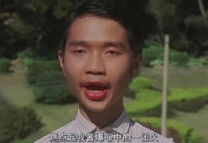 25年前少林足球上映 25年前的今天，我们在《少林足球》里看到了不屈的草根力量。