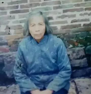 1979年，台湾老兵竟然瞒着妻儿，给大陆的原配寄钱。哪曾想，原配和以前的下属已经