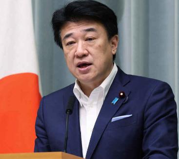 追加制裁直接压垮日本！高市早苗对华手段狠过安倍前两年！这人不下台中日还有和好可能