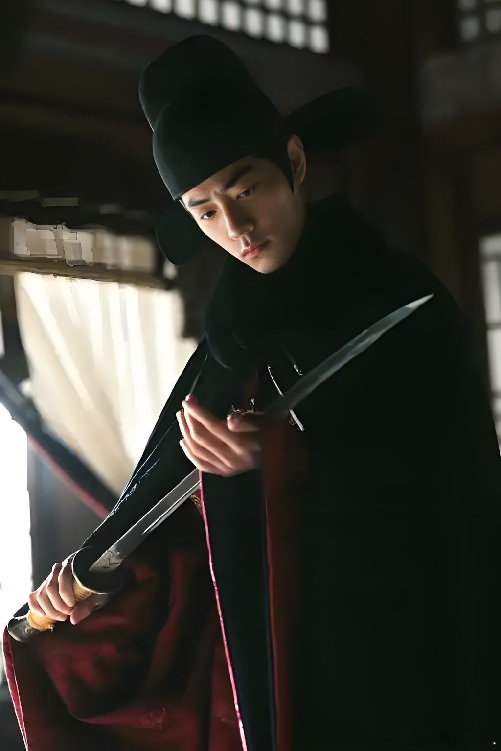 十日终焉阵容肖战主演，可以[good]。人会生长，年轻演员会随着时间变老，演员更