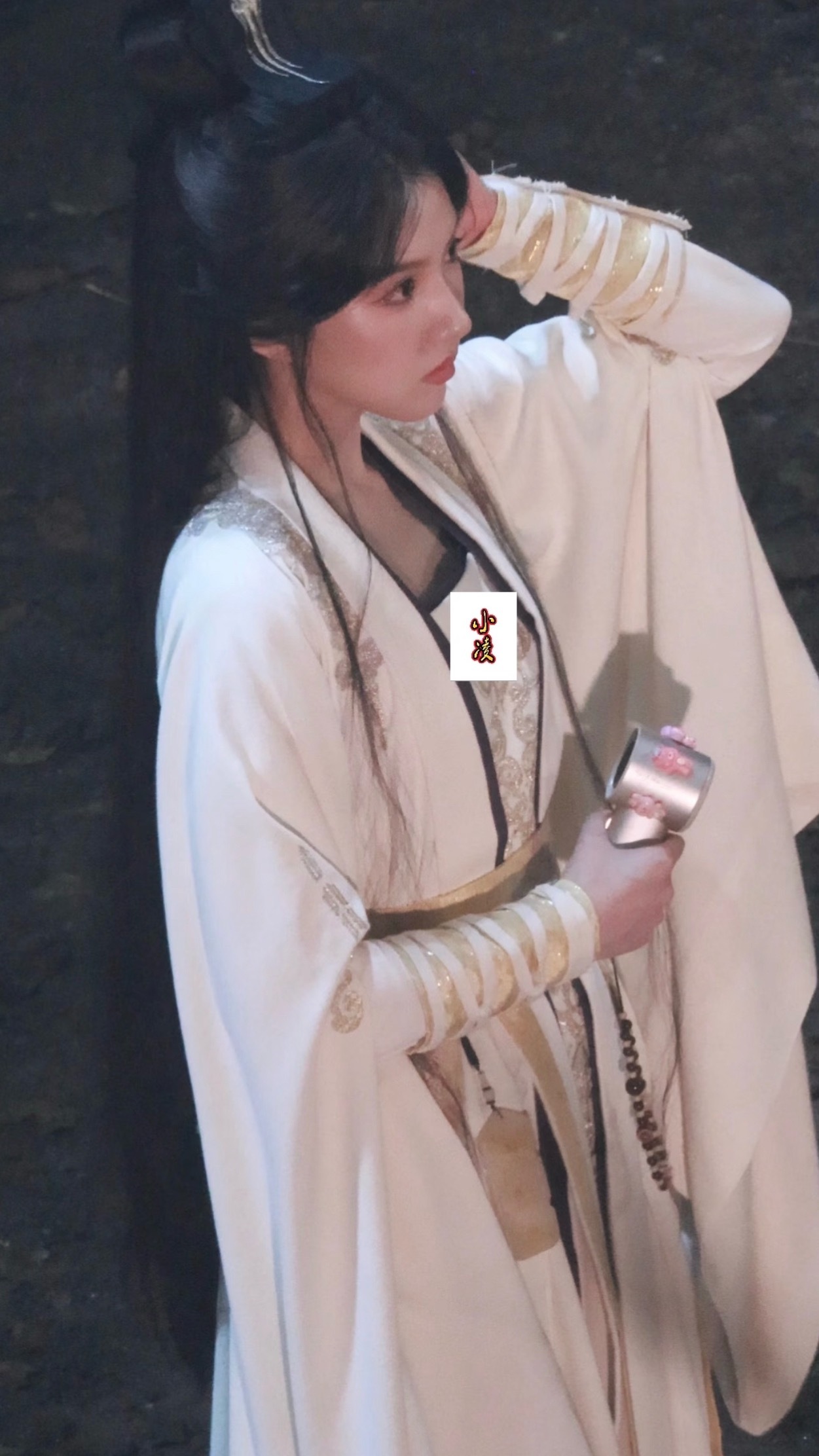 外柔内刚师妹和面冷心热师哥来也 