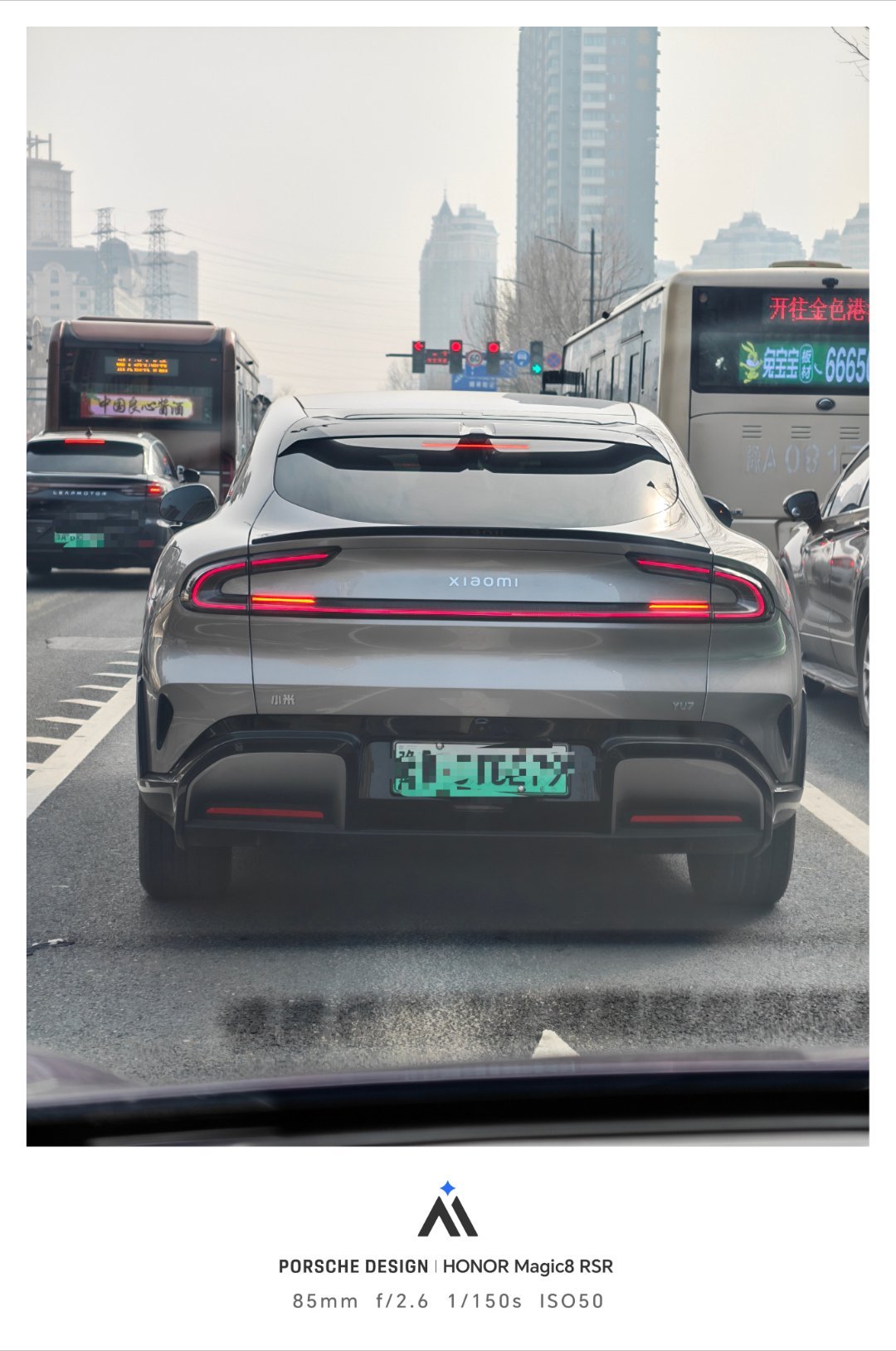 有时候特好奇，为啥很多传统大厂的新能源车，会卖不过小米这种新势力品牌呢。讲道理，