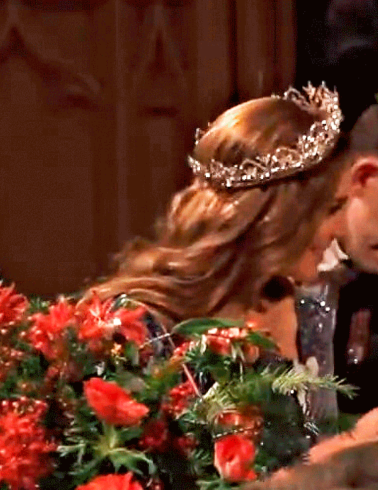 威尔士王妃凯瑟琳凯特王妃 惊了个大喜啊