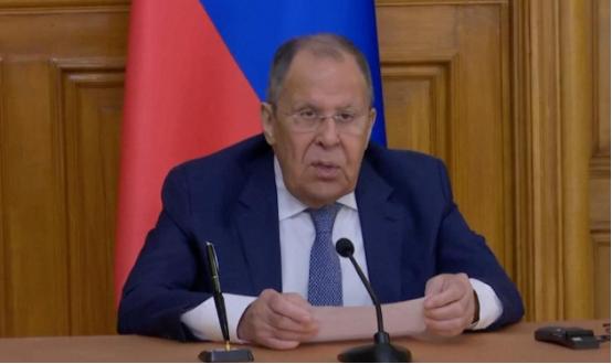 俄罗斯发出警告：战争爆发中国将被围攻，不过对中国最危险的不止战争。大家最近可能刷