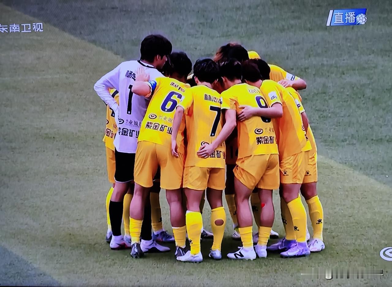 宁德队主场战平龙岩队，闽超开赛以来首次出现0比0比分。
       5月10日